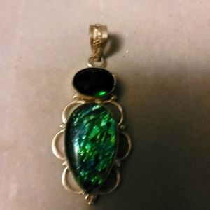 Vintage Women's Silver Pendent